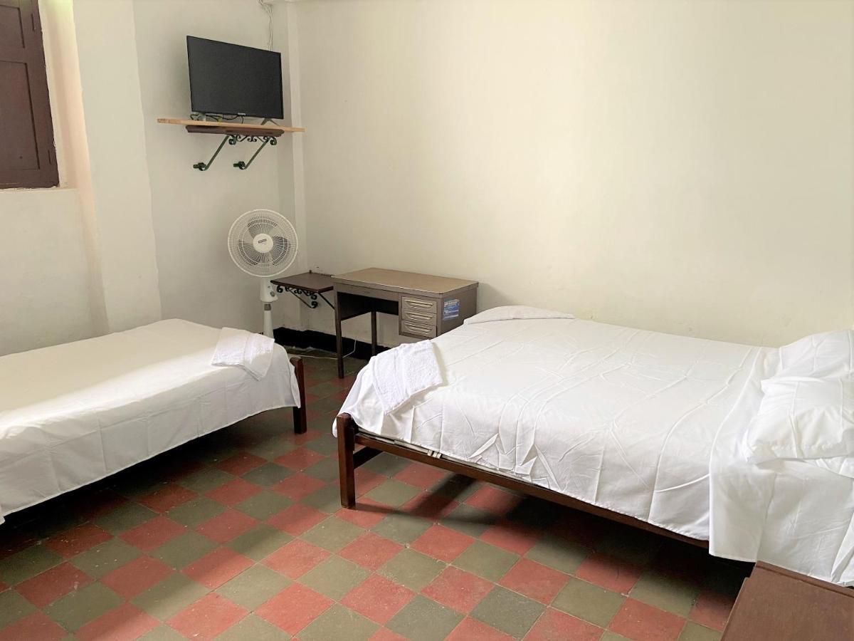 Hotel Casa Antigua بوغا الغرفة الصورة